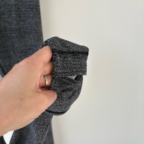 Lululemon Still Mind yoga Tight 28” Interlink Ice Grey Black 4 - workout legging - Picture 4 of 10